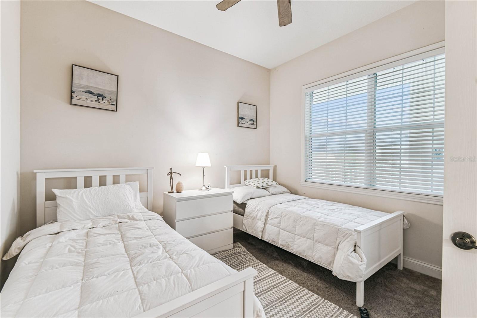 REUNION - Residential