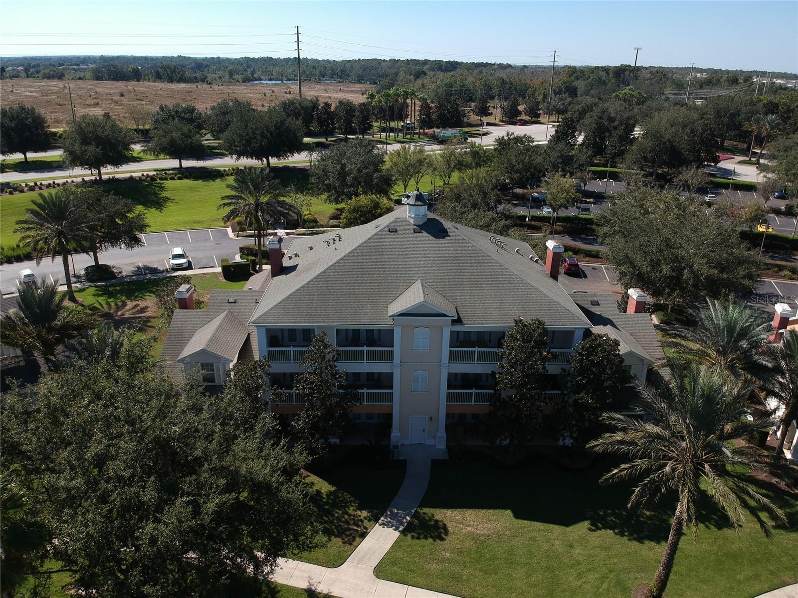 REUNION - Residential