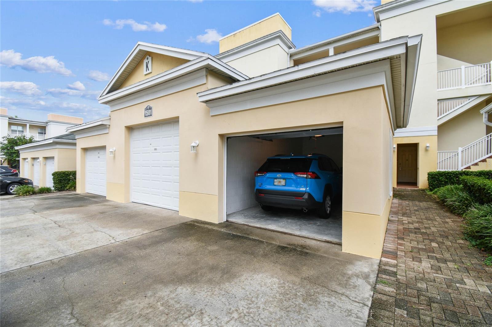 REUNION - Residential