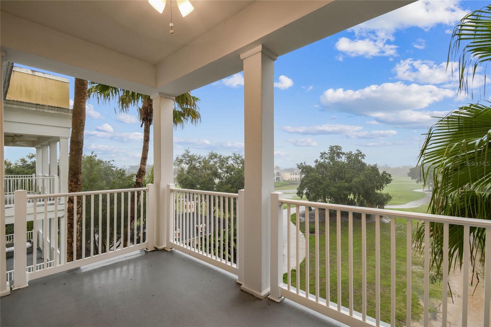 REUNION - Residential