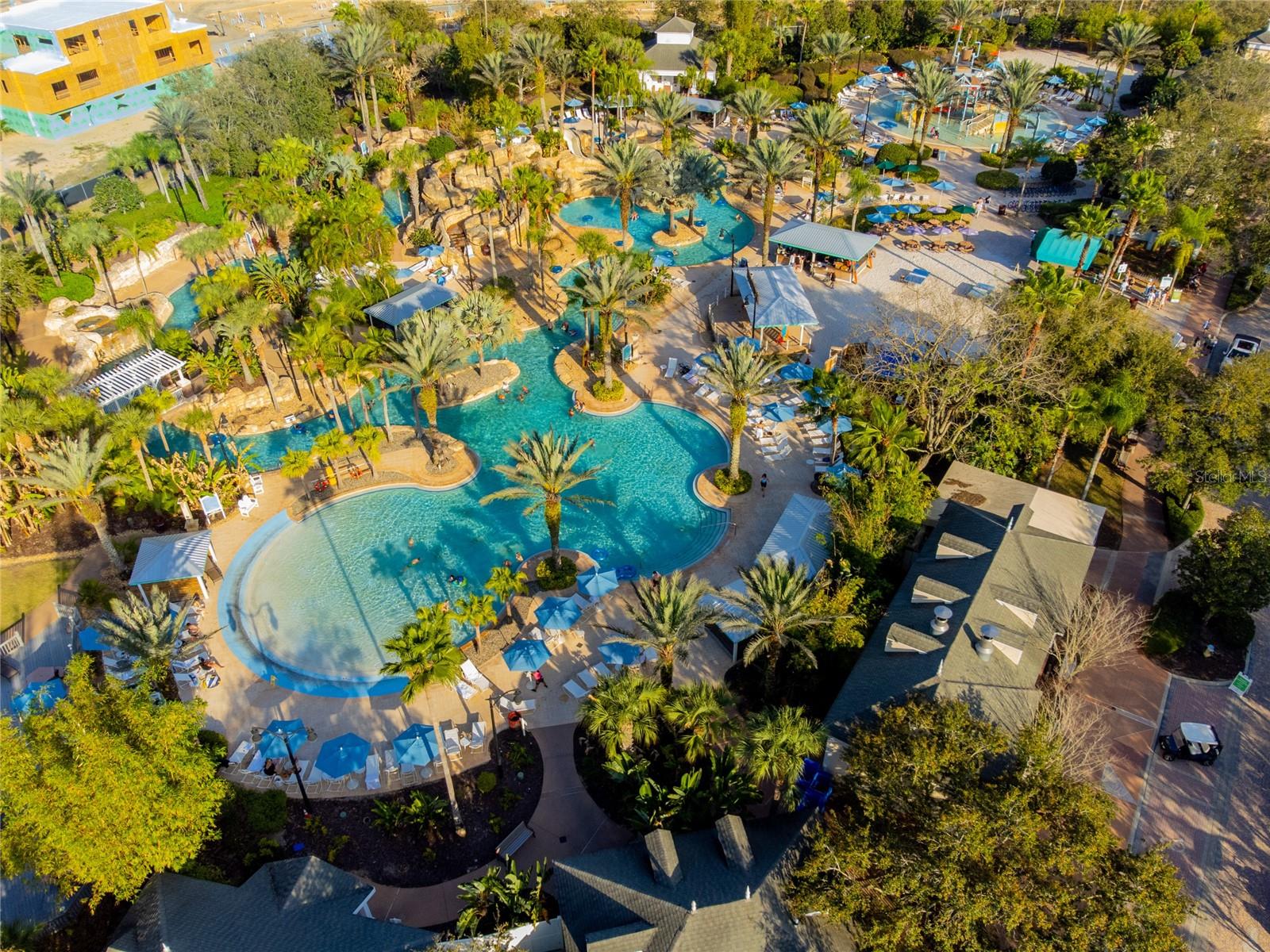 REUNION - Residential