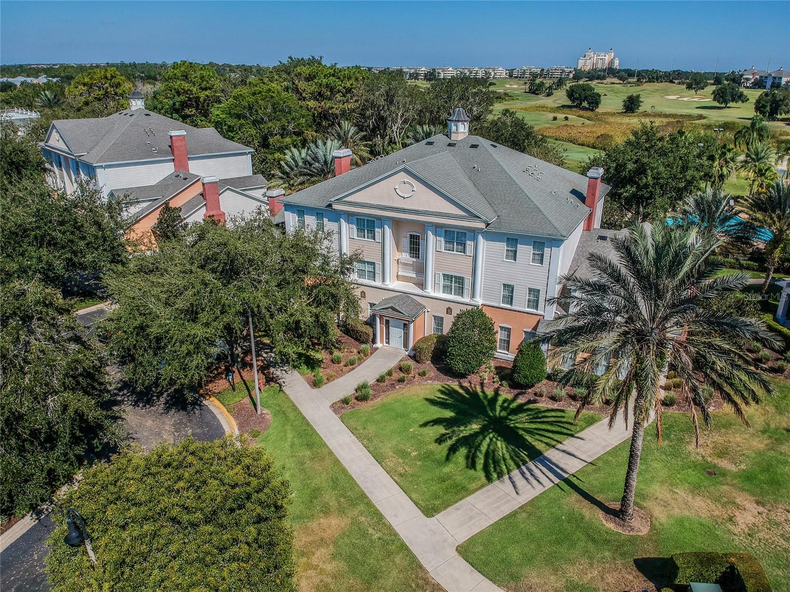 REUNION - Residential