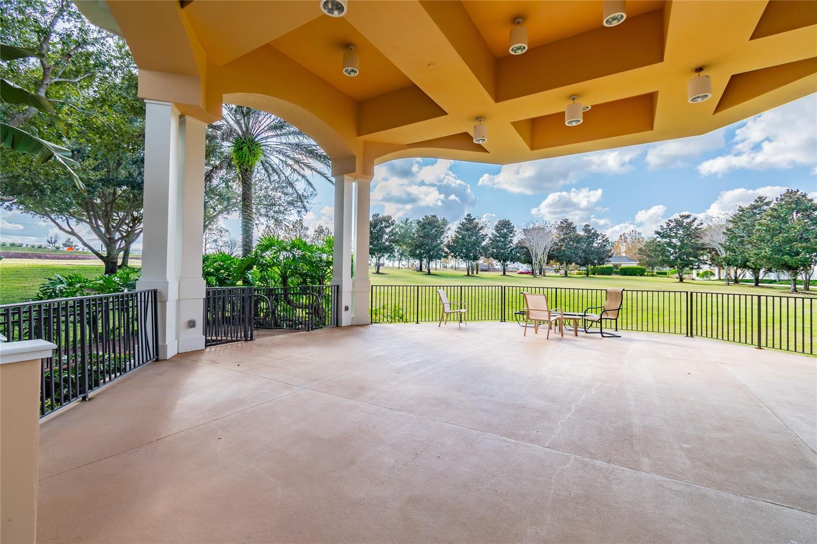 REUNION - Residential