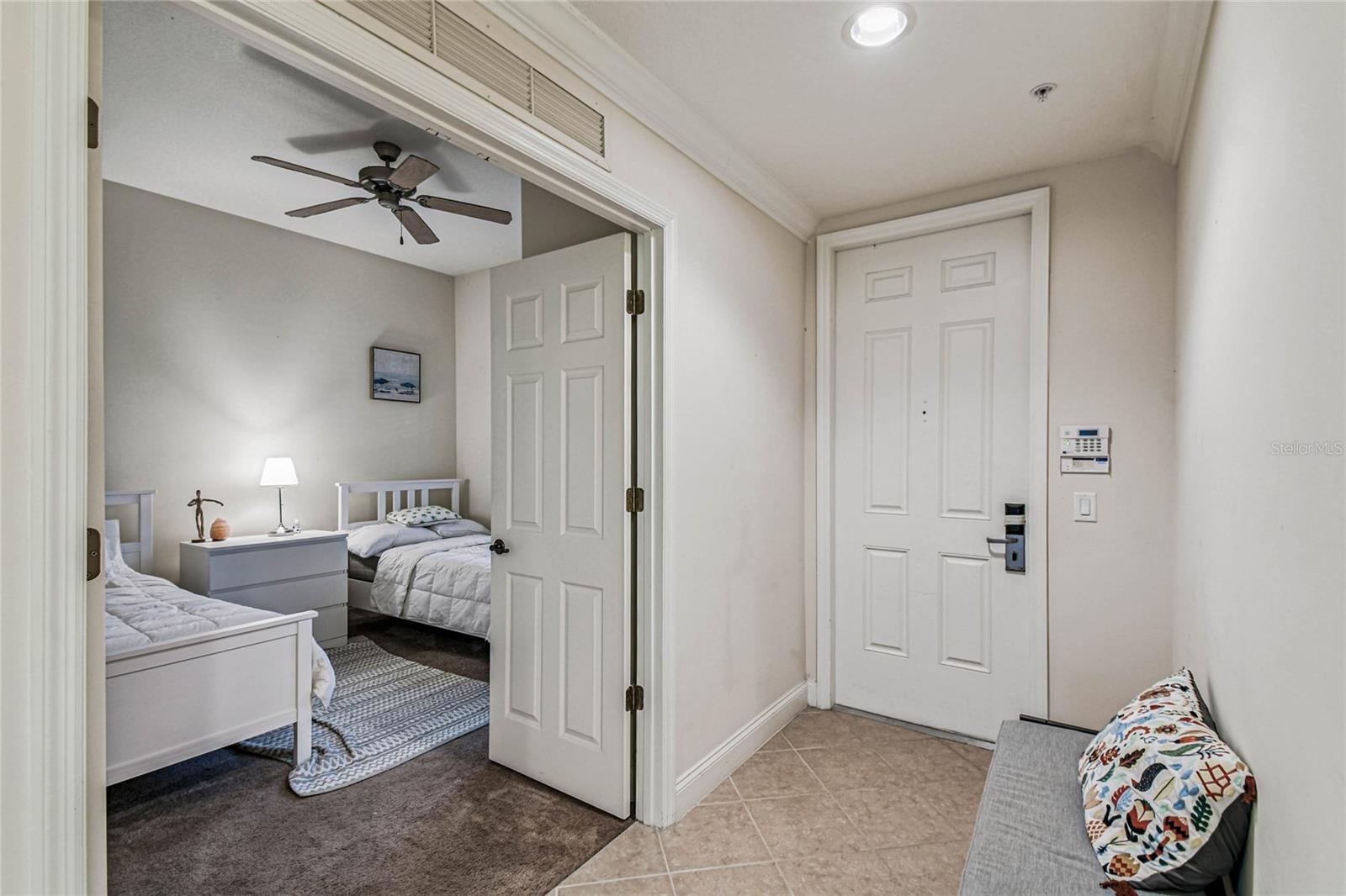 REUNION - Residential