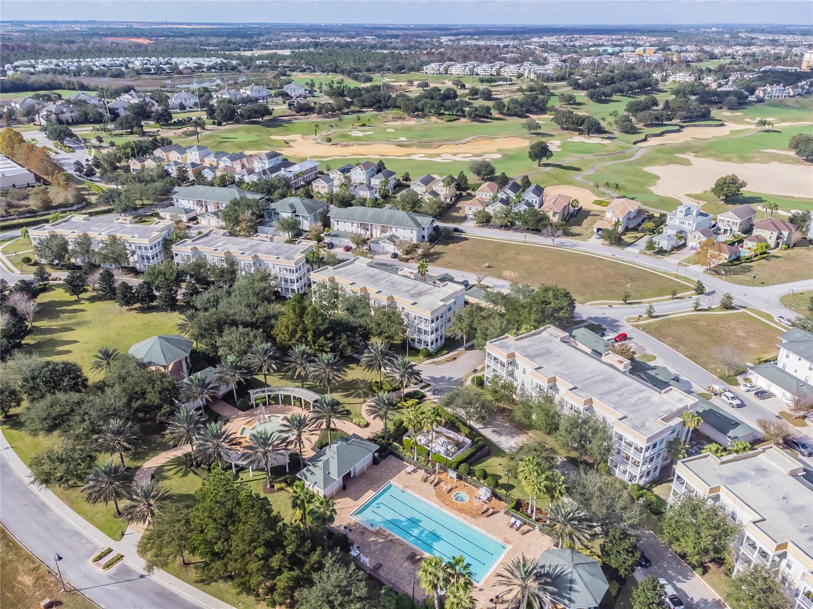 REUNION - Residential