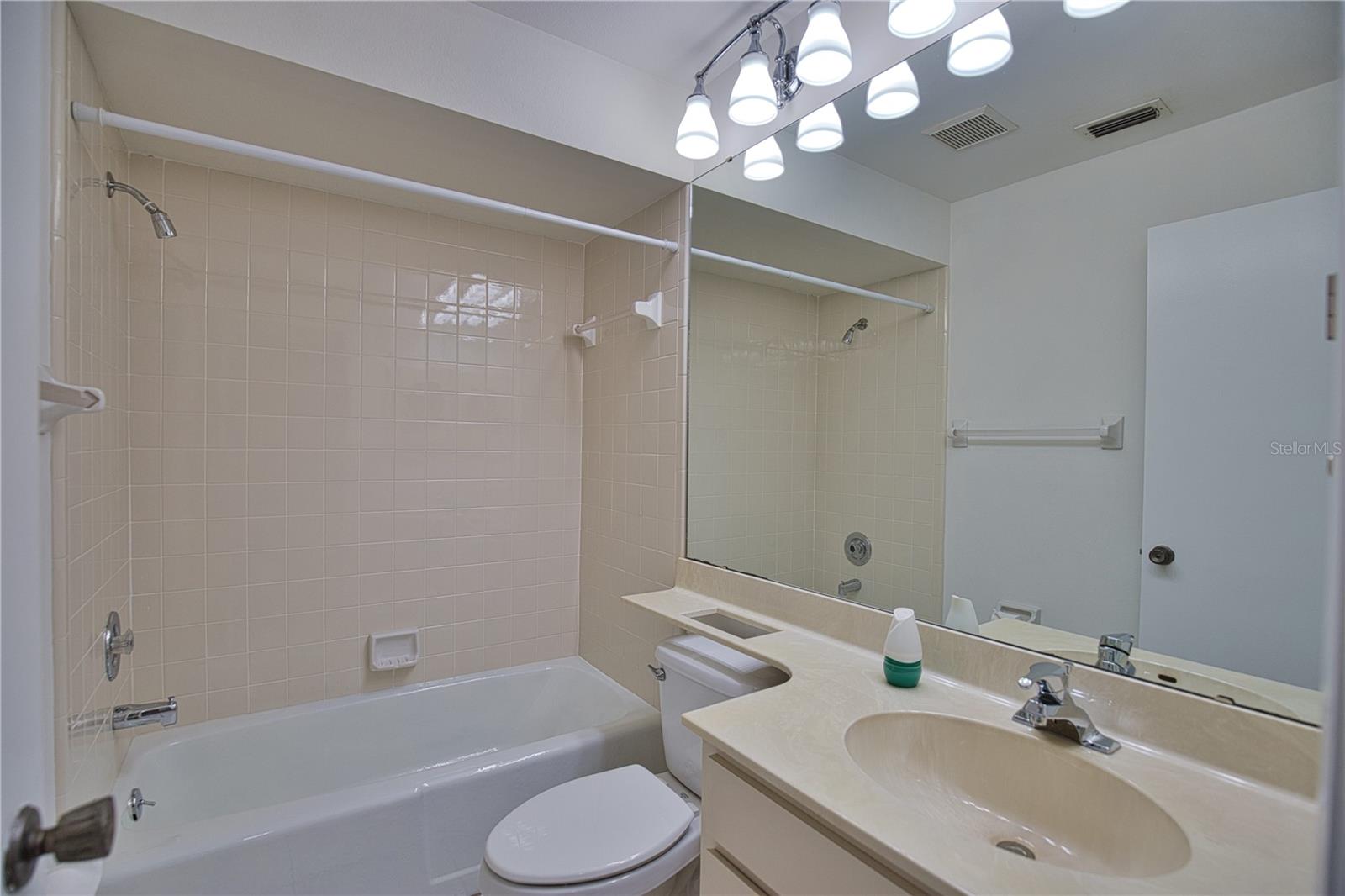 WOODSIDE TERRACE PH 2 - Residential