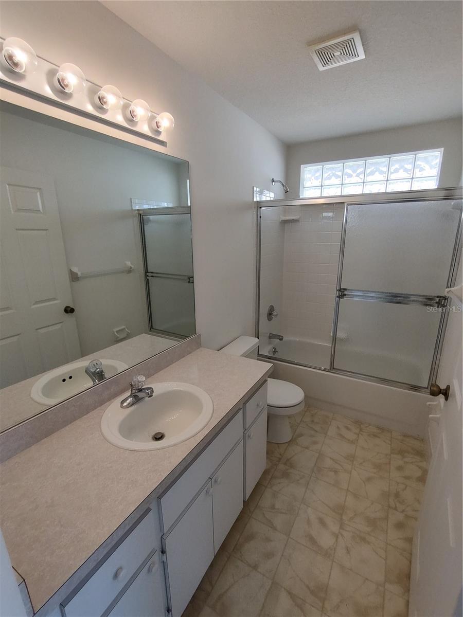 OAK RUN HILLSIDE - Residential