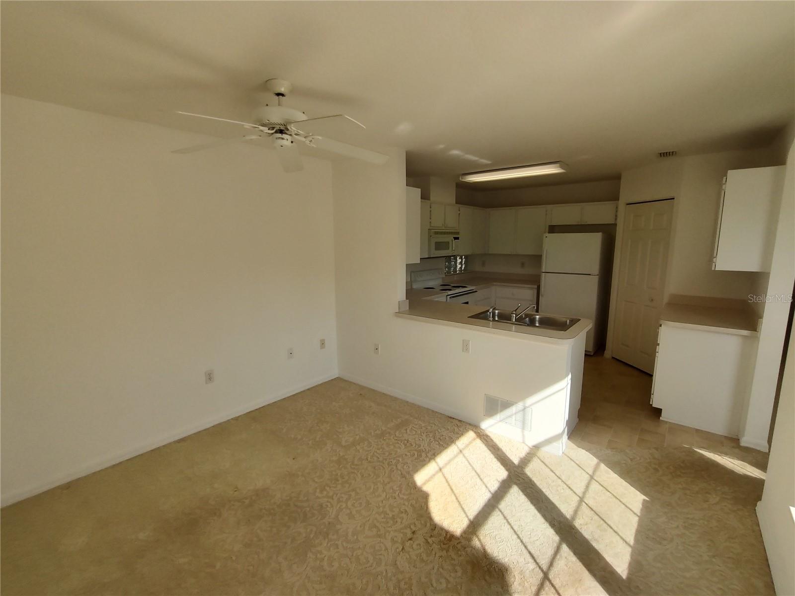 OAK RUN HILLSIDE - Residential