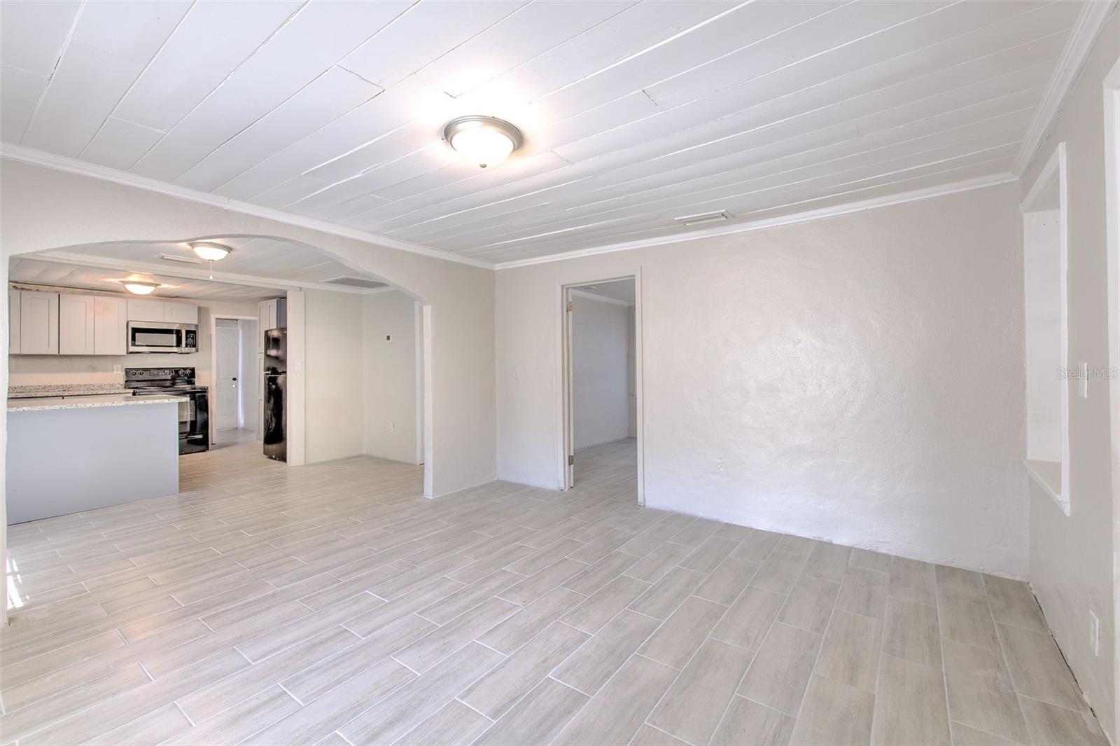 MADISON PARK - Residential Income