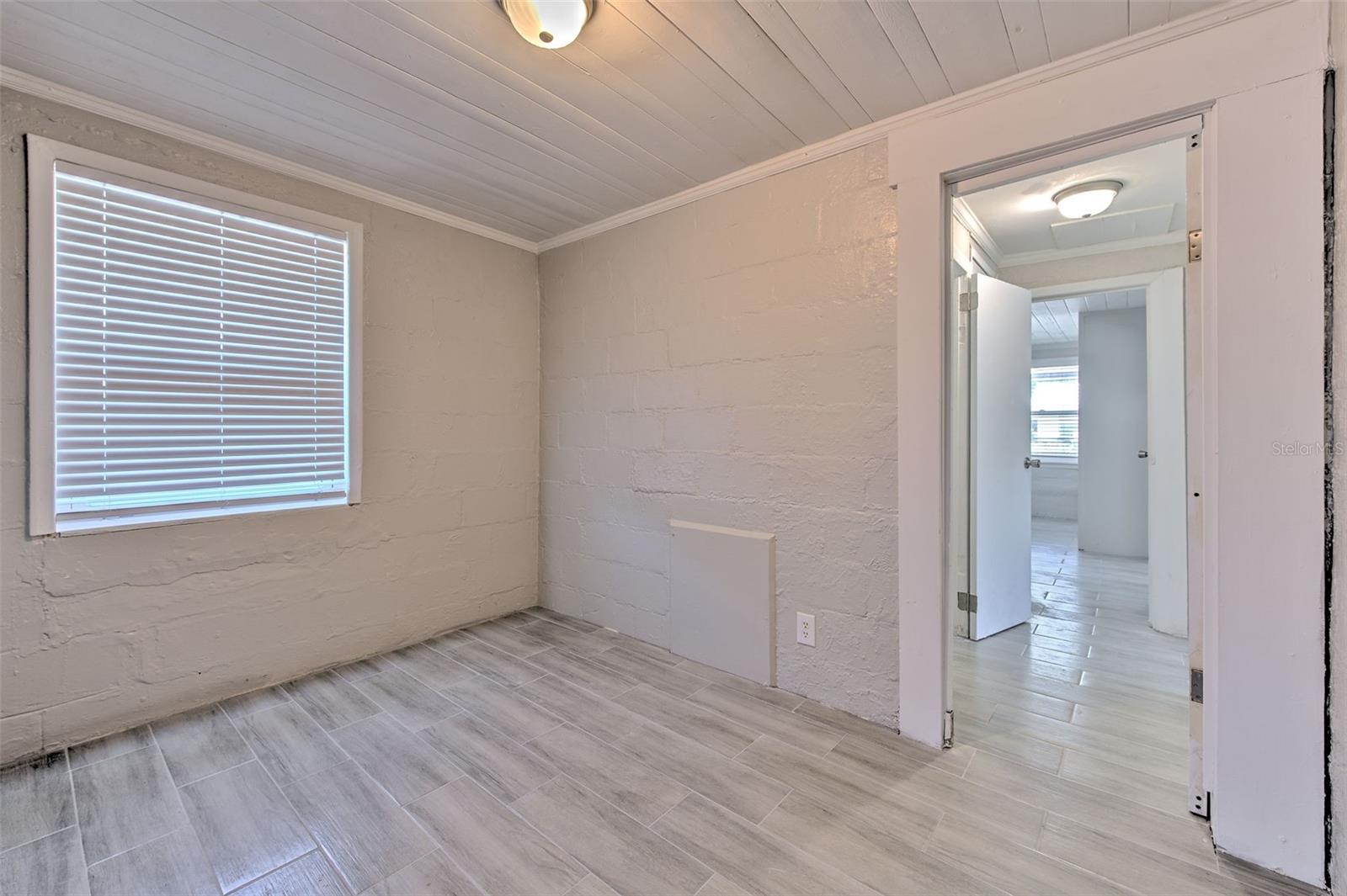 MADISON PARK - Residential Income