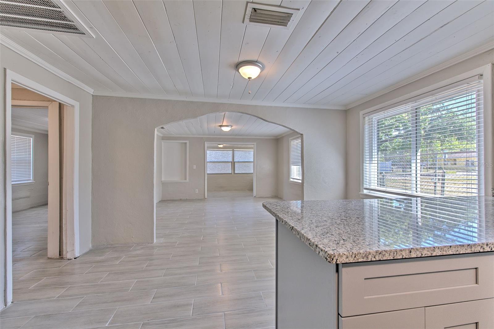 MADISON PARK - Residential Income