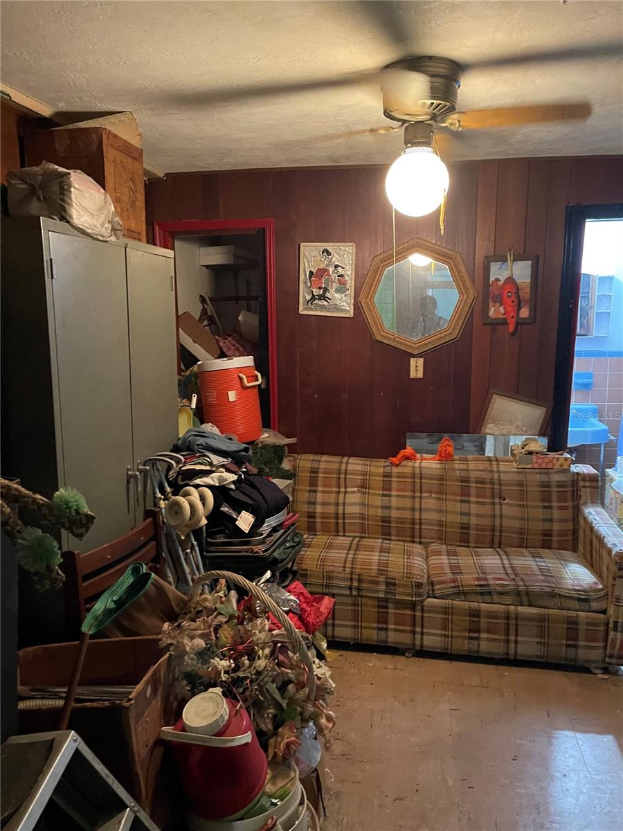 NORTH LIBERTY CITY - Residential