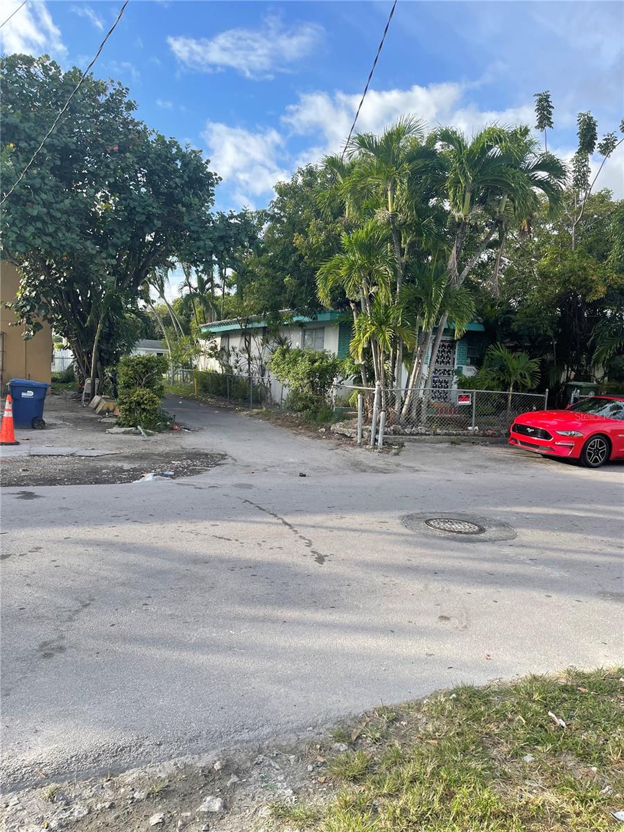 NORTH LIBERTY CITY - Residential