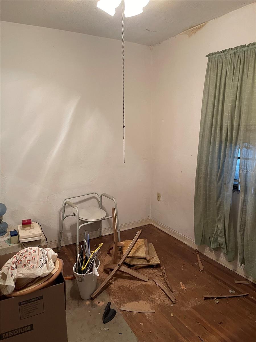 NORTH LIBERTY CITY - Residential