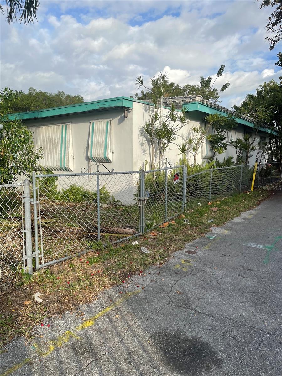 NORTH LIBERTY CITY - Residential