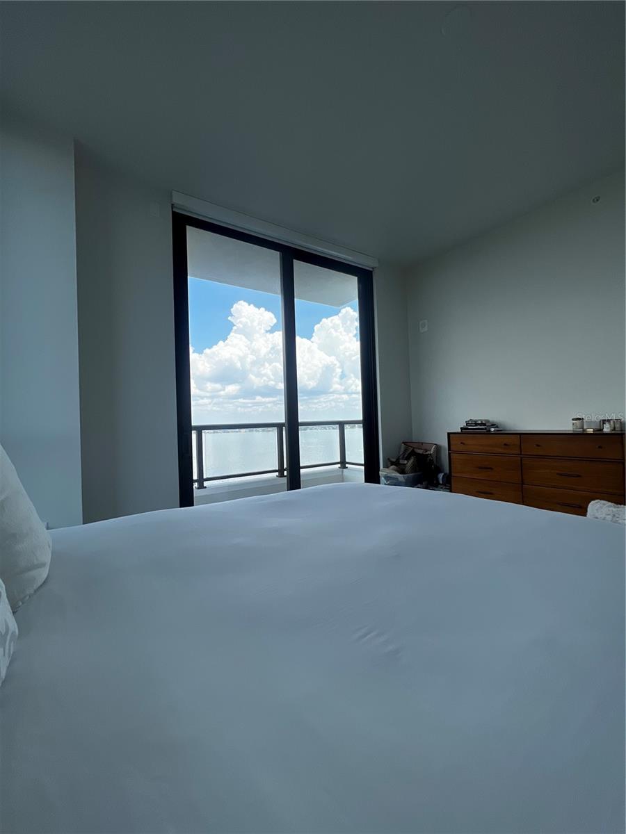 HYDE PARK HOUSE - Residential Lease