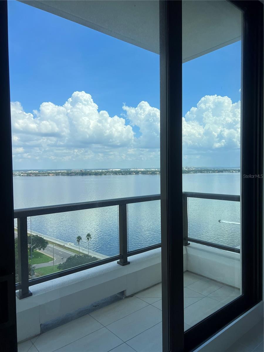 HYDE PARK HOUSE - Residential Lease