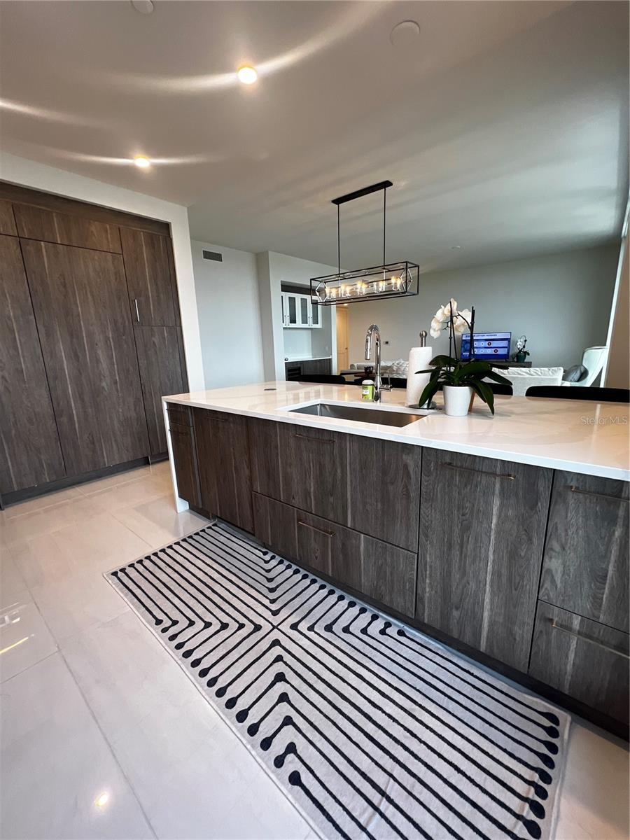 HYDE PARK HOUSE - Residential Lease