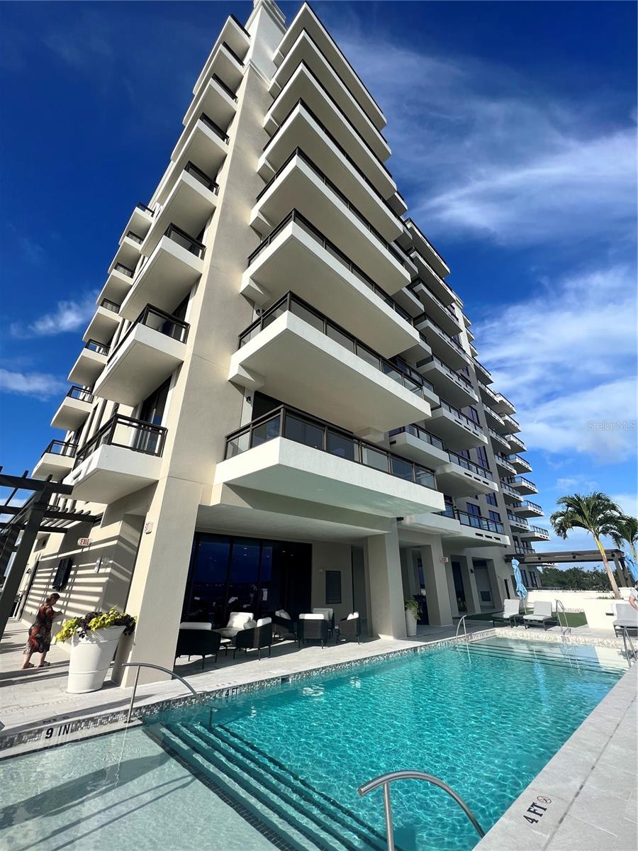 HYDE PARK HOUSE - Residential Lease