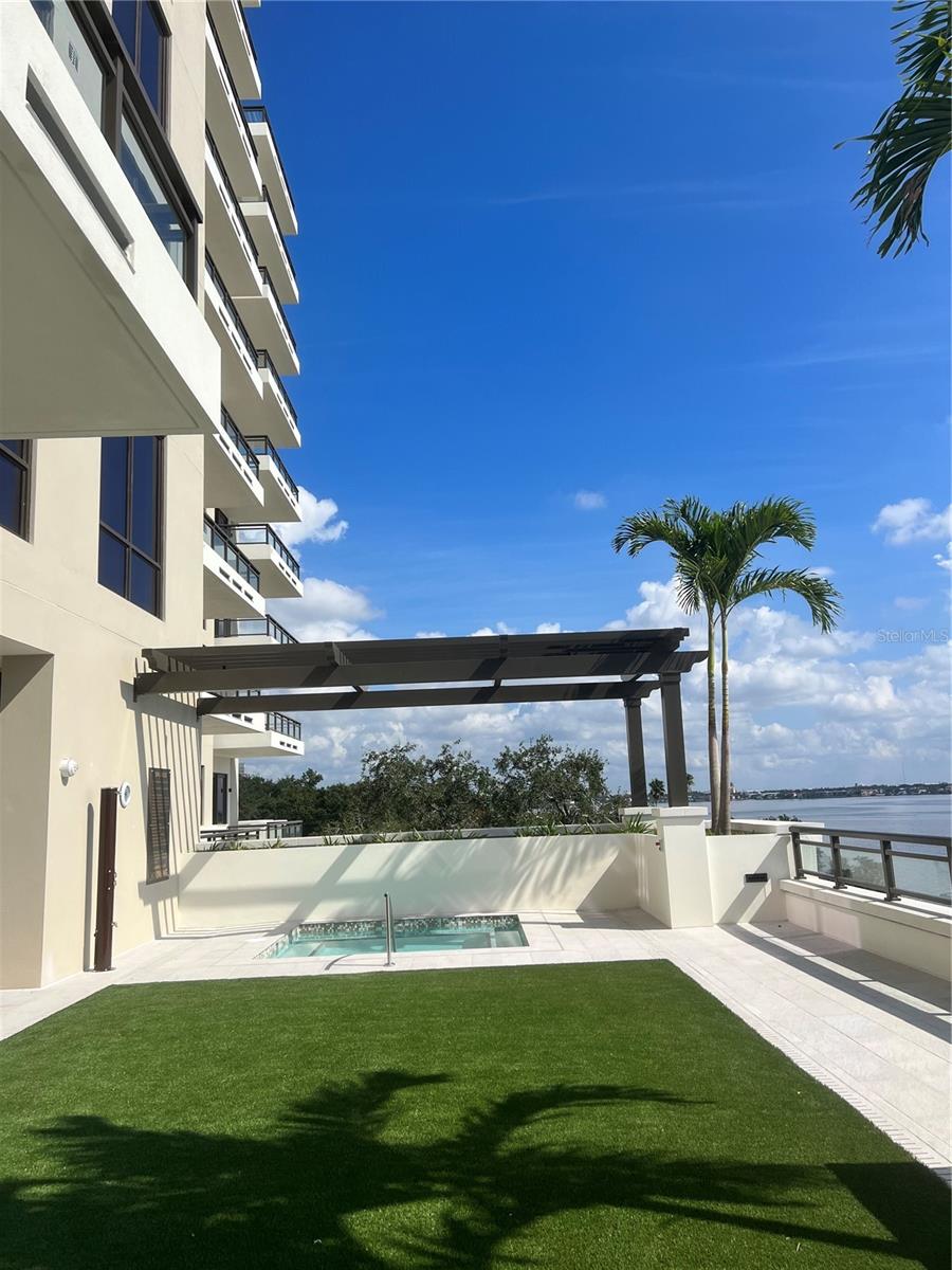 HYDE PARK HOUSE - Residential Lease