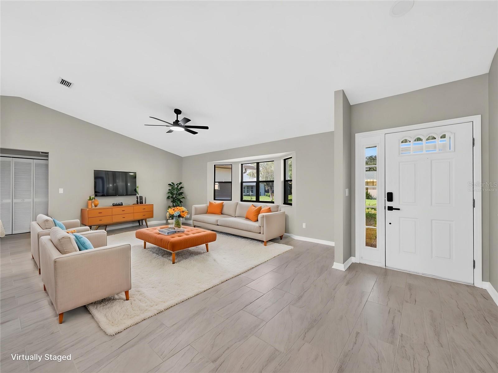 21506 QUEEN ANNE COURT