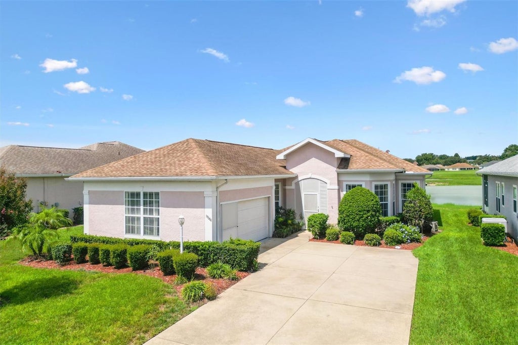 Photo of 17584 SE 119th Circle, Summerfield, FL 34491 (MLS # G5116837)