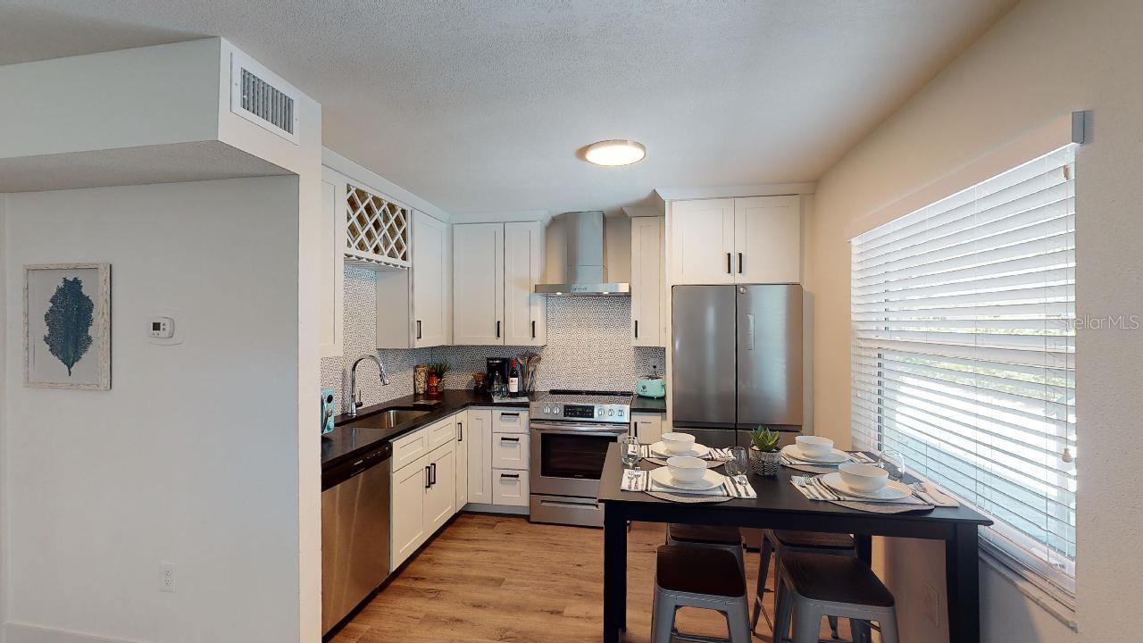 POS SUB OF BLKS G & H - Residential Lease