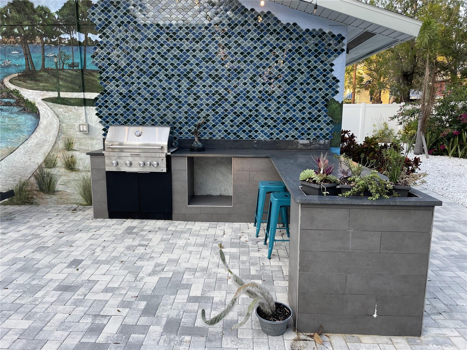 POS SUB OF BLKS G & H - Residential Lease