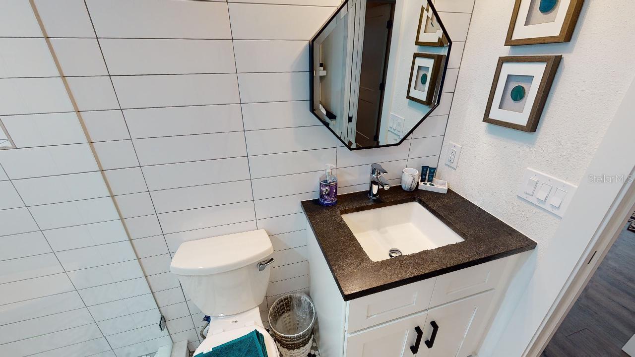 POS SUB OF BLKS G & H - Residential Lease