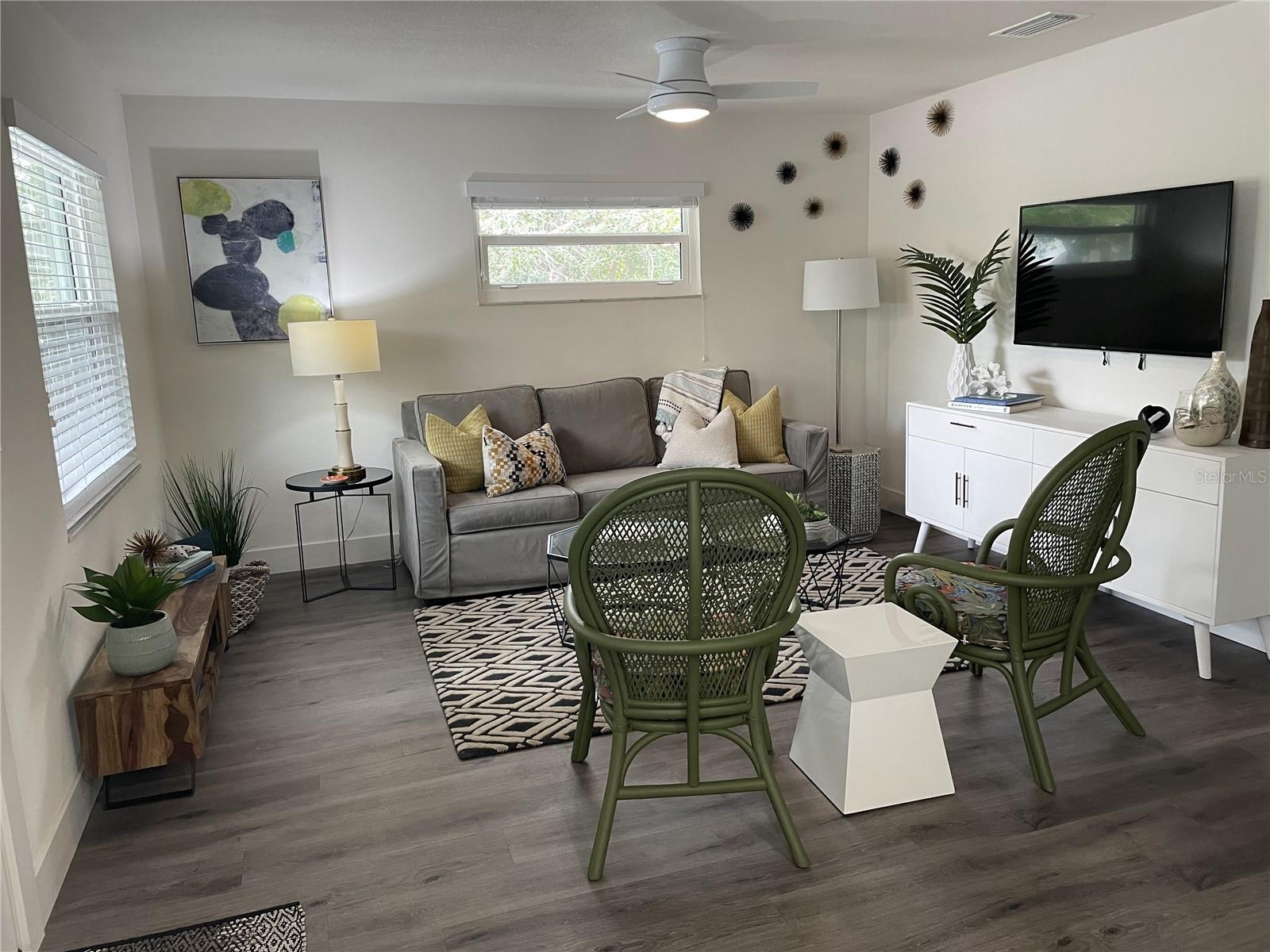 POS SUB OF BLKS G & H - Residential Lease