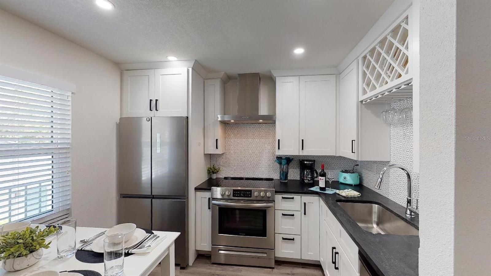 POS SUB OF BLKS G & H - Residential Lease