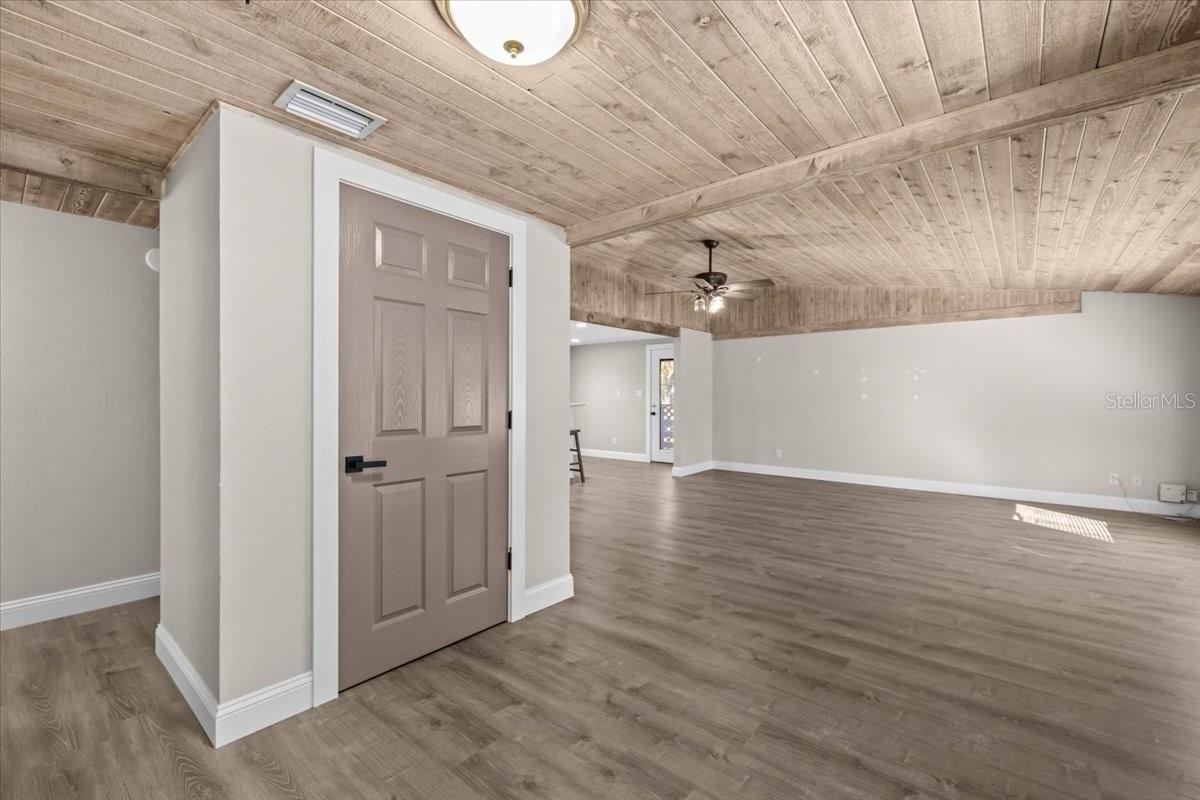 UNPLATTED - Residential Lease