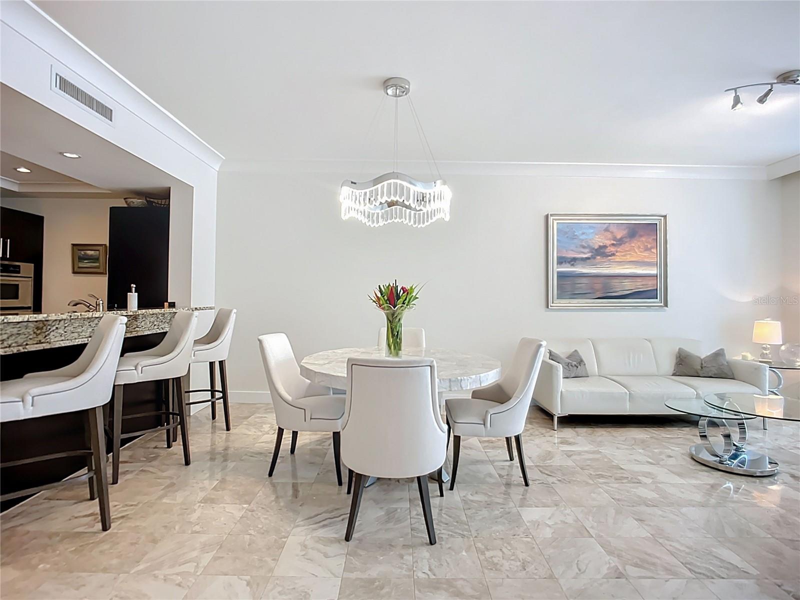 1350 MAIN RESIDENTIAL - Residential