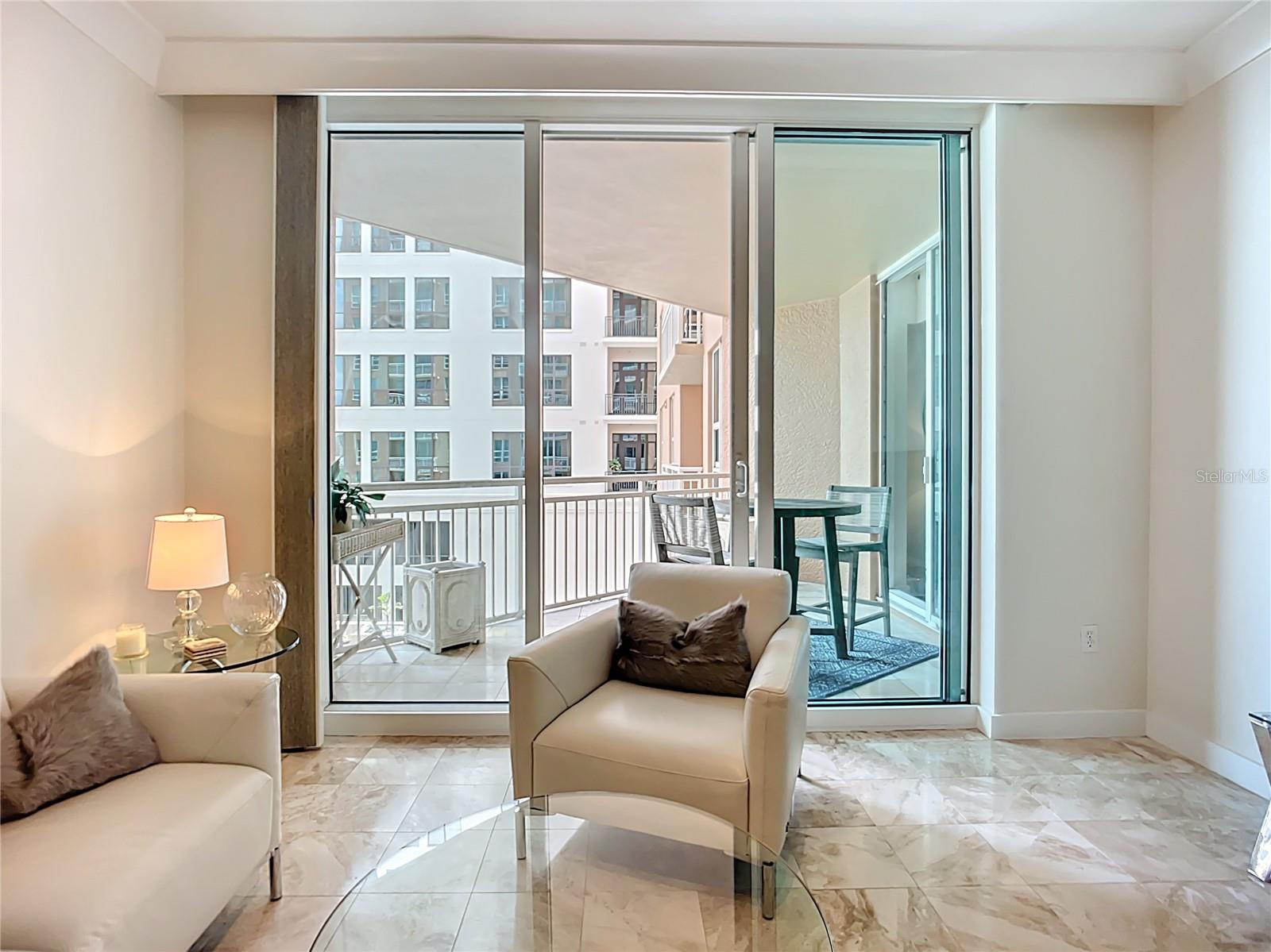 1350 MAIN RESIDENTIAL - Residential
