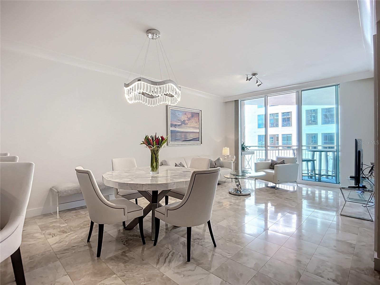 1350 MAIN RESIDENTIAL - Residential