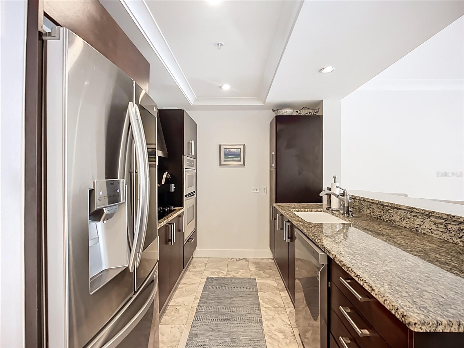 1350 MAIN RESIDENTIAL - Residential