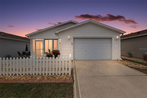 Photo of 277 Starr Lane, The Villages, FL 32162 (MLS # G5111287)