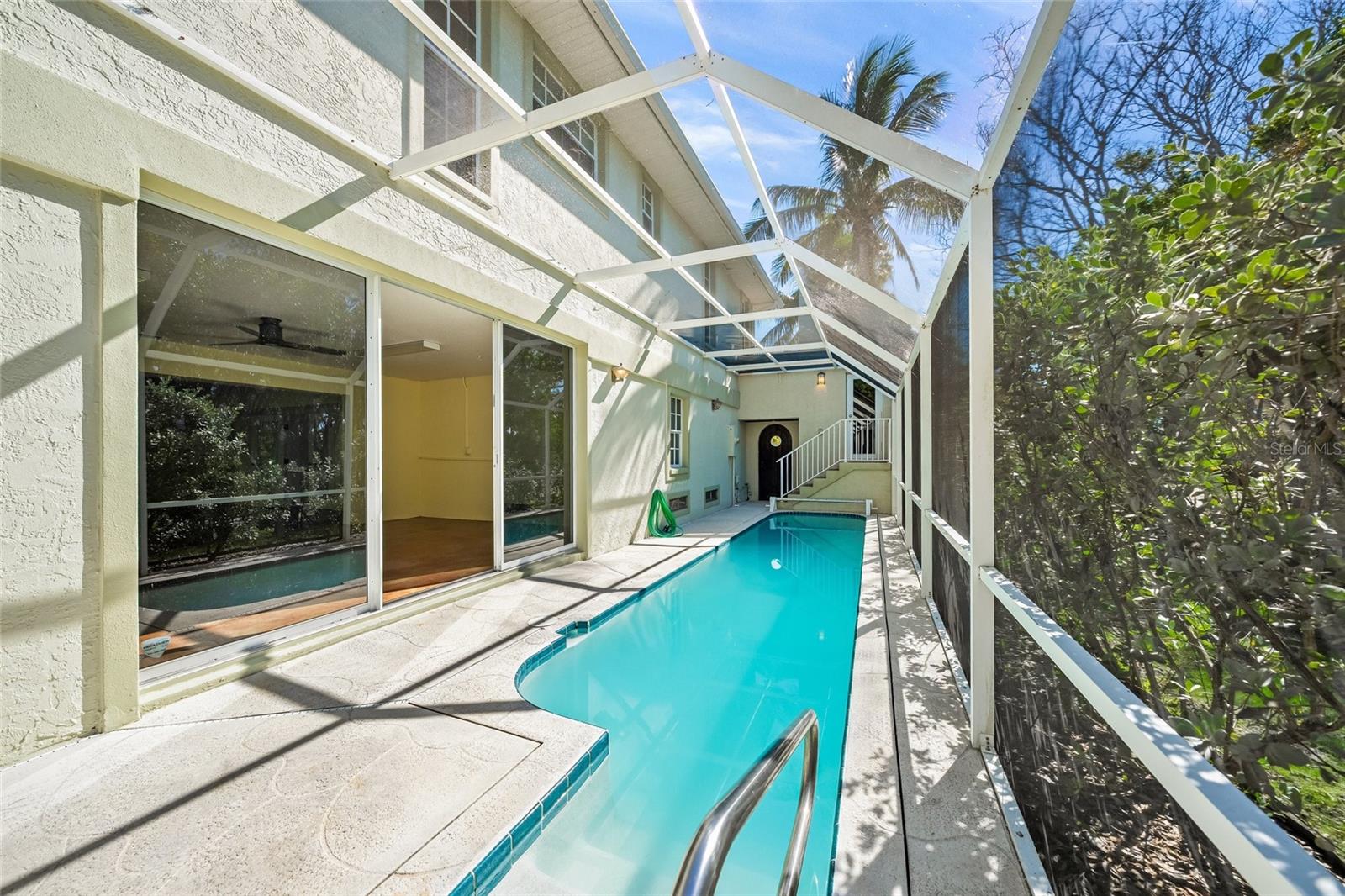 SLEEPY LAGOON PARK - Residential