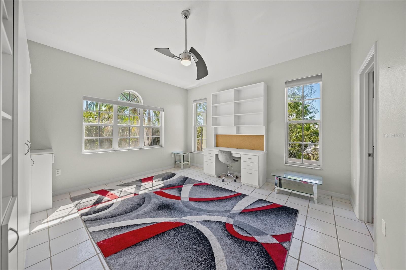 SLEEPY LAGOON PARK - Residential