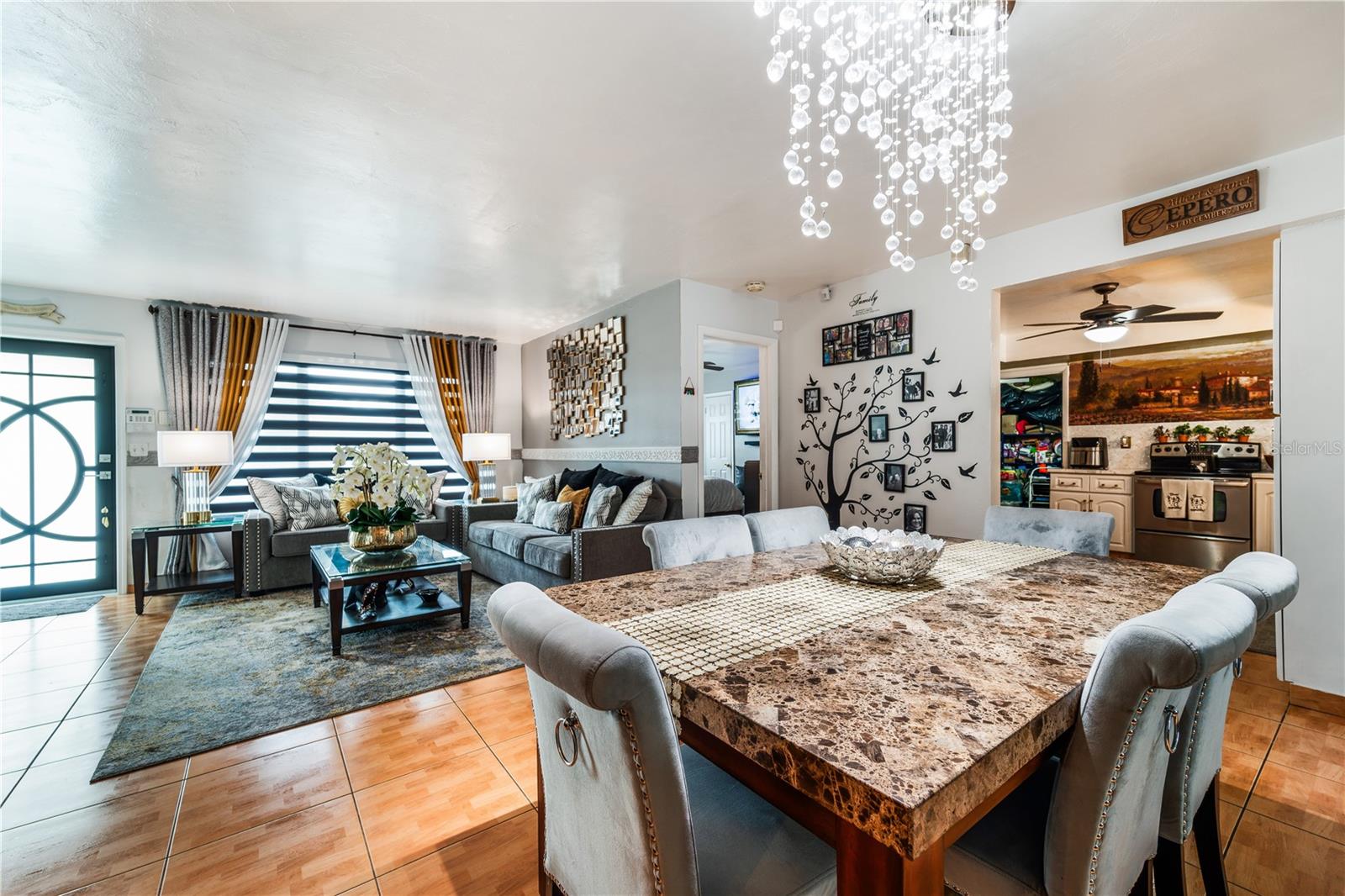 PALM SPGS LAKES ADD 2 - Residential