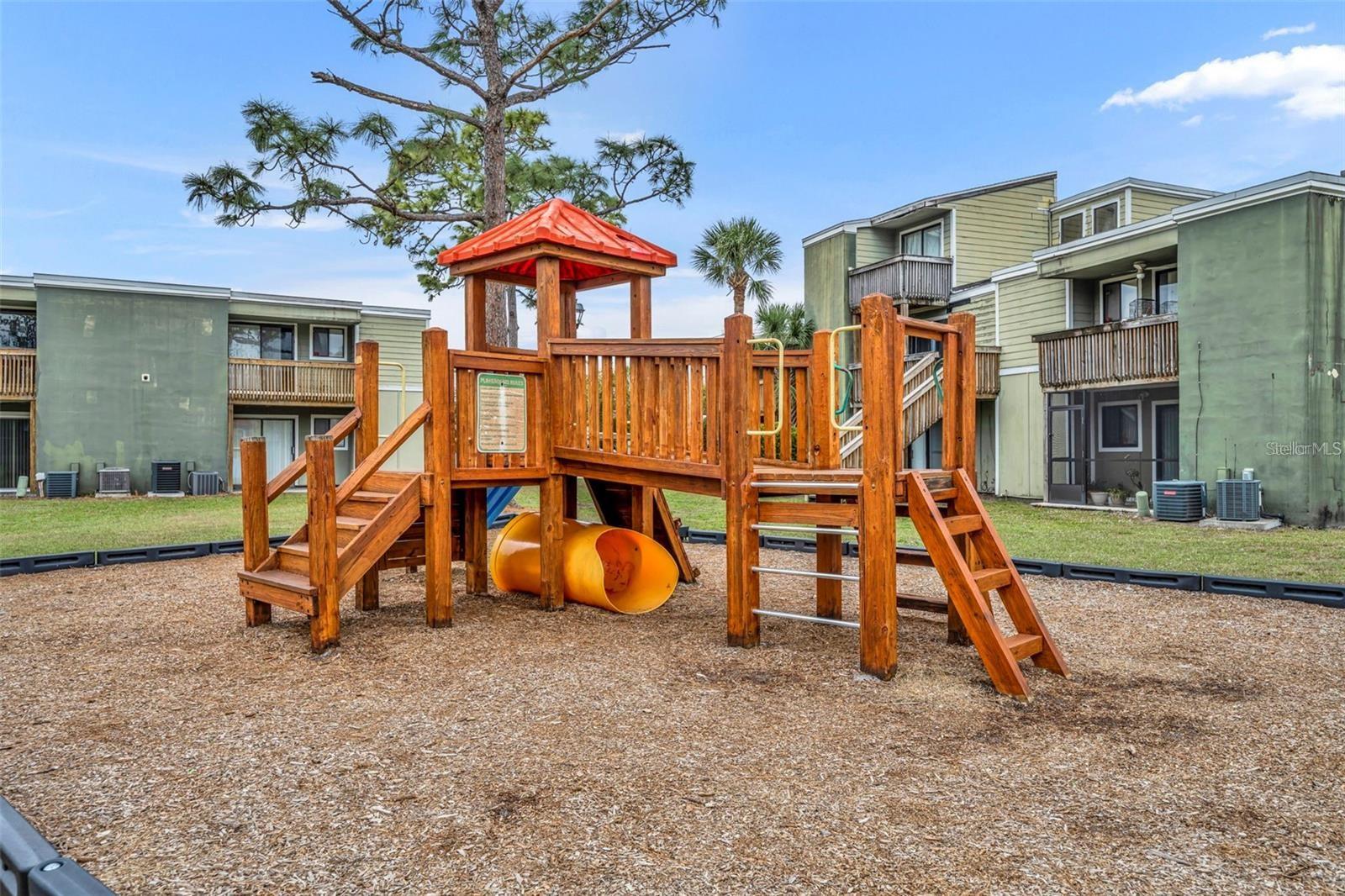 WINTER PARK WOODS CONDO - Residential