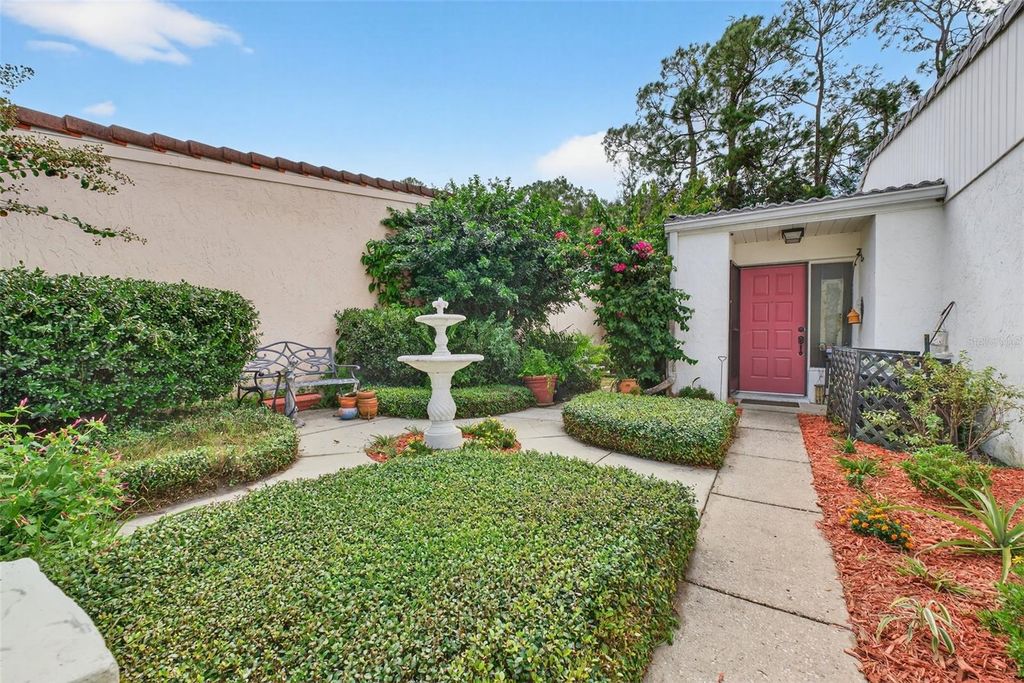 Photo of 386 San Jose Drive, Winter Haven, FL 33884 (MLS # P4936453)