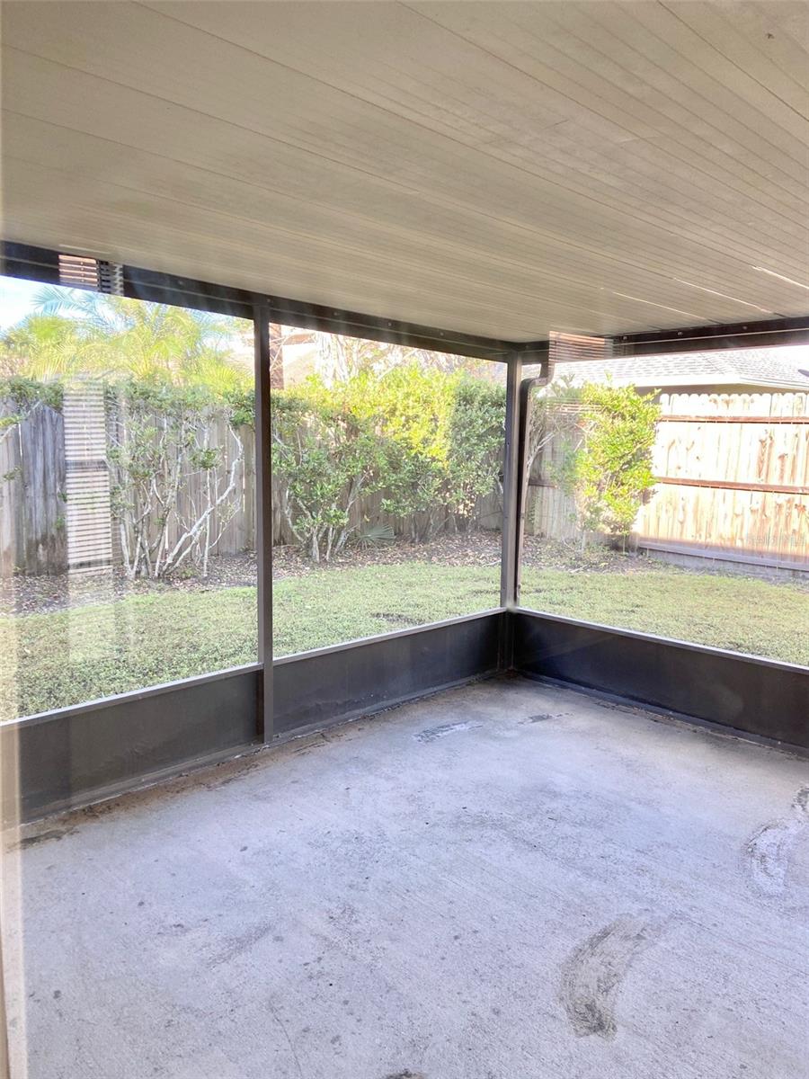 LAKEWOOD AT THE CROSSINGS UNIT 2 - Residential Lease