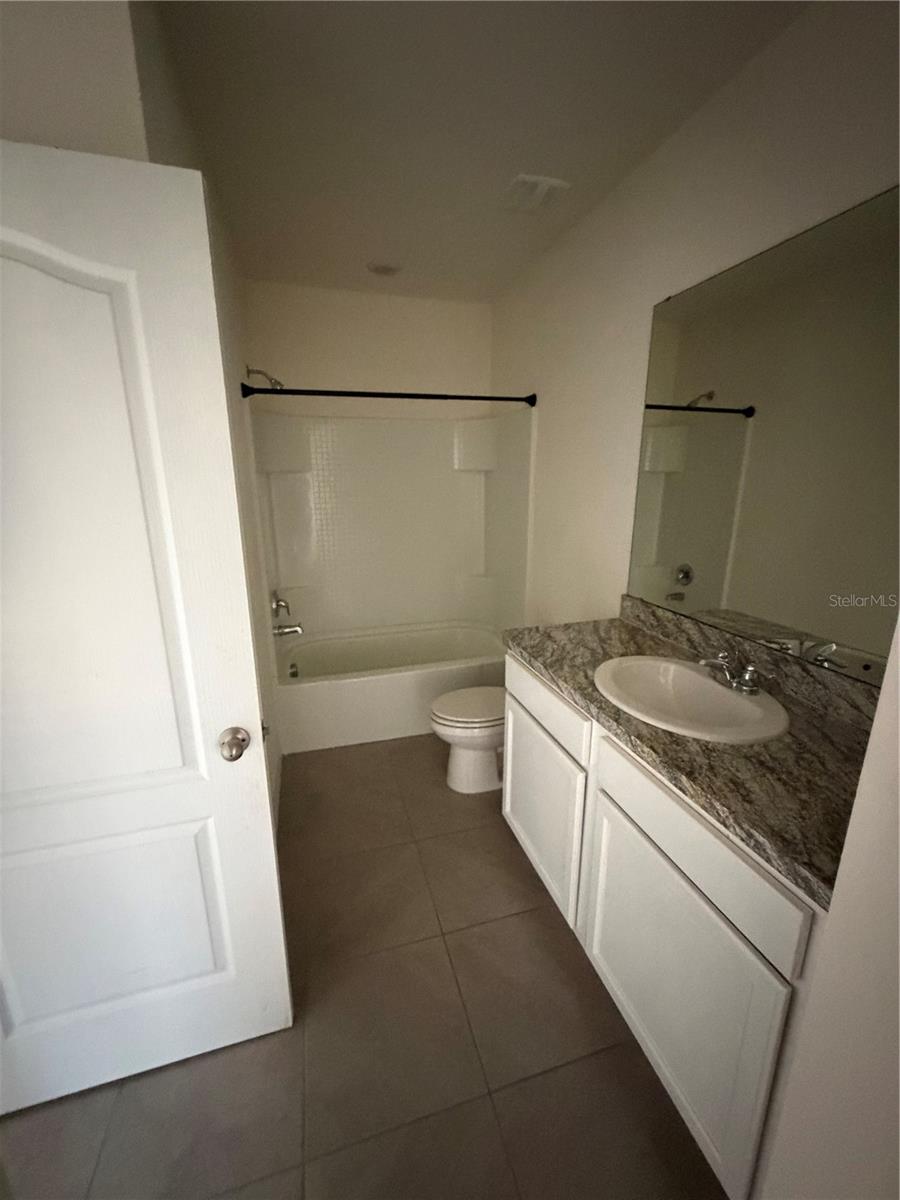 FELTRIM RESERVE - Residential Lease