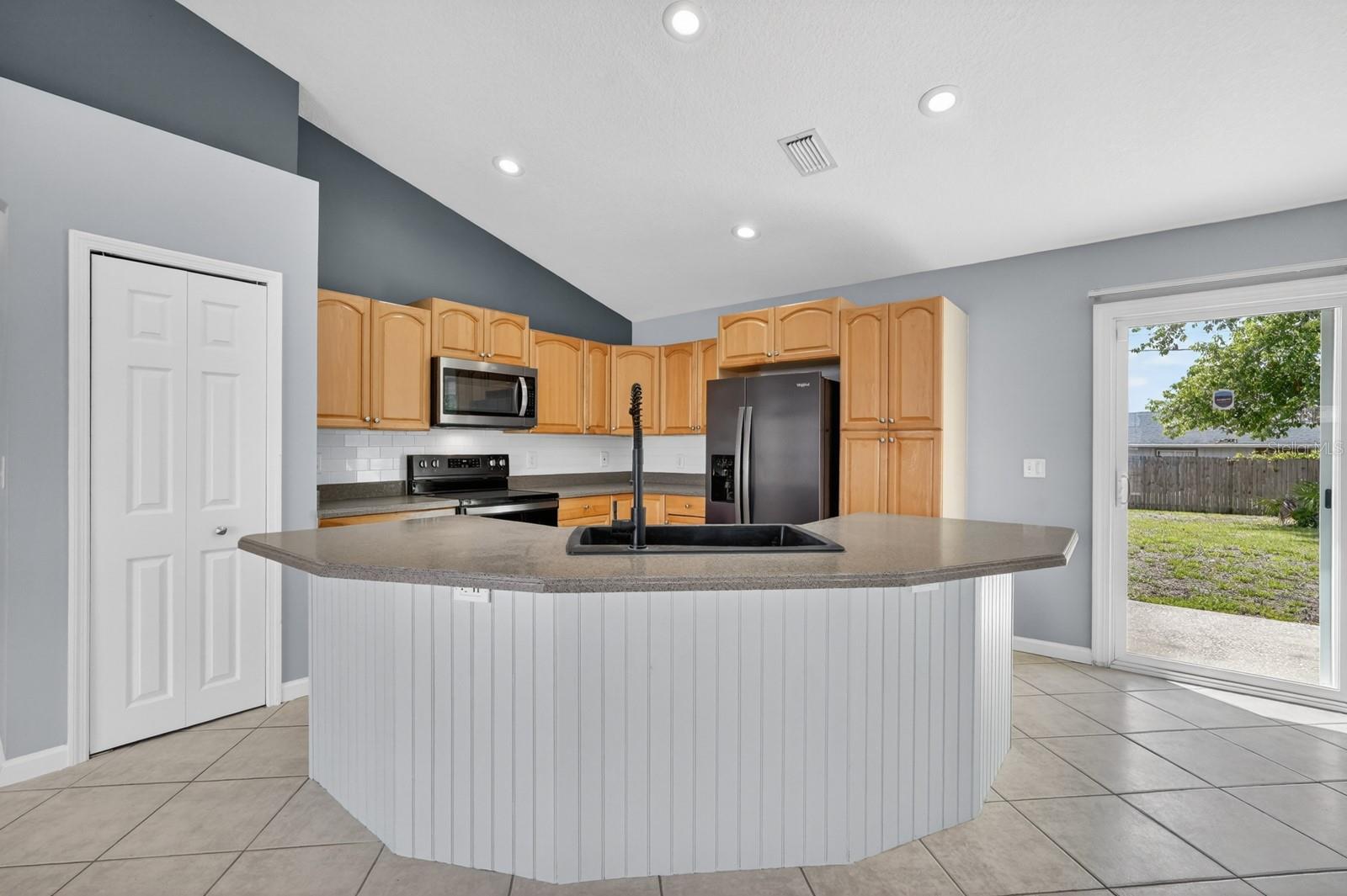 DELTONA LAKES UNIT 41 - Residential