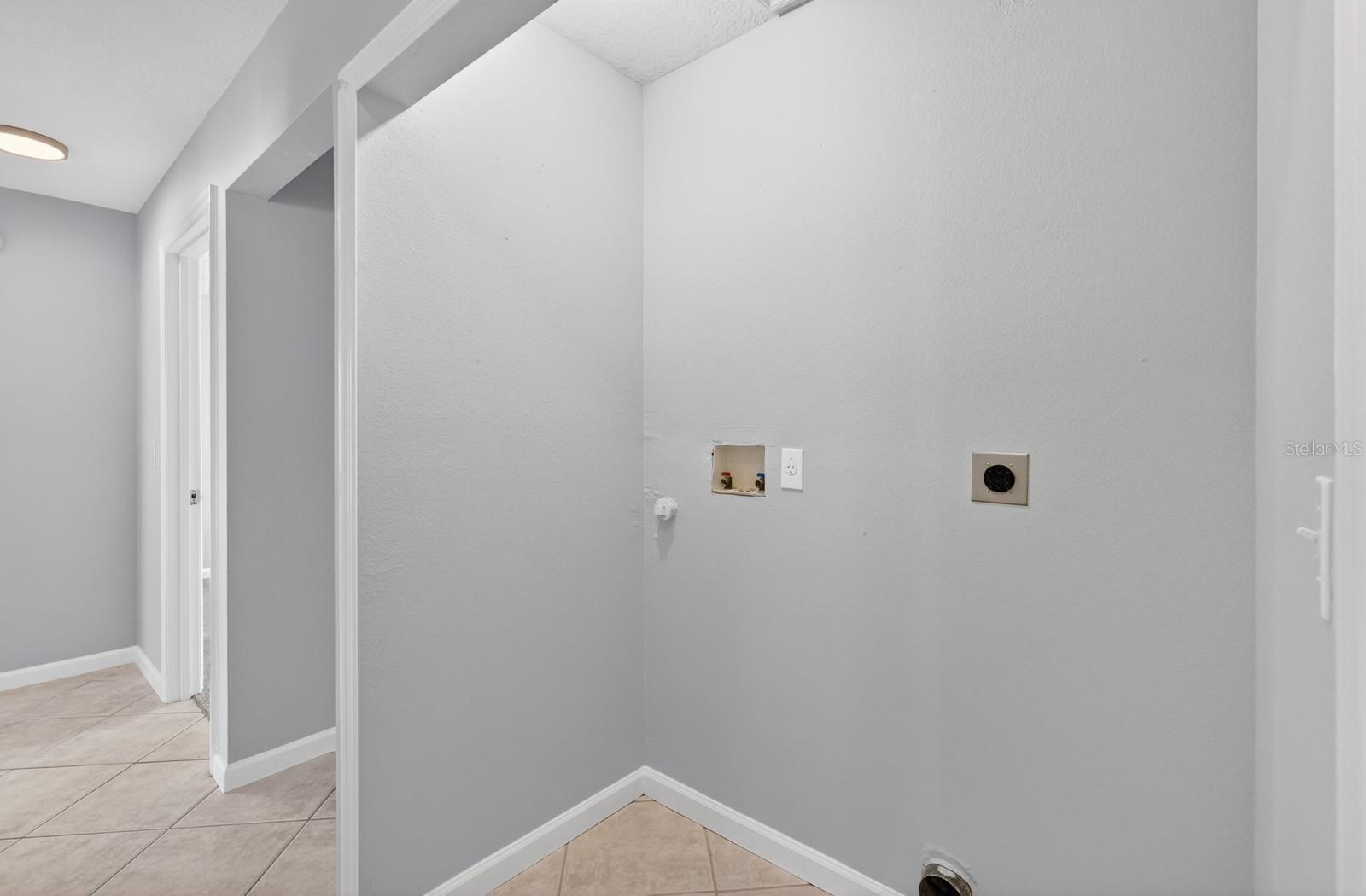 DELTONA LAKES UNIT 41 - Residential