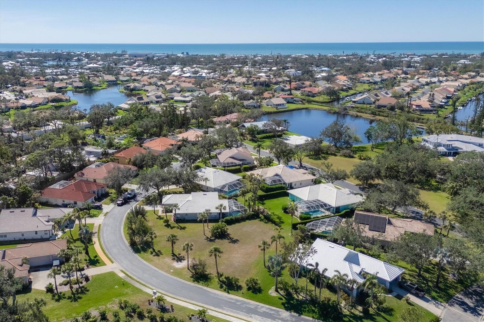 NOKOMIS OAKS - Land