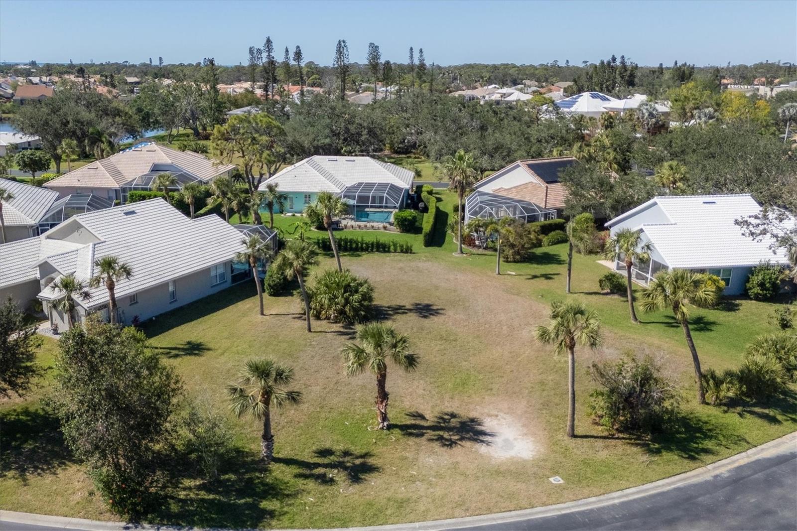 NOKOMIS OAKS - Land