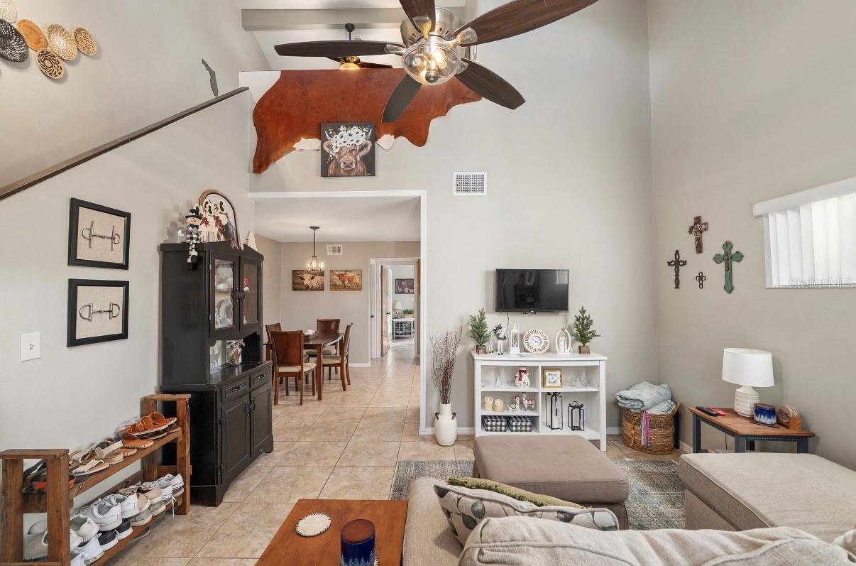 LAS PAMPAS - Residential