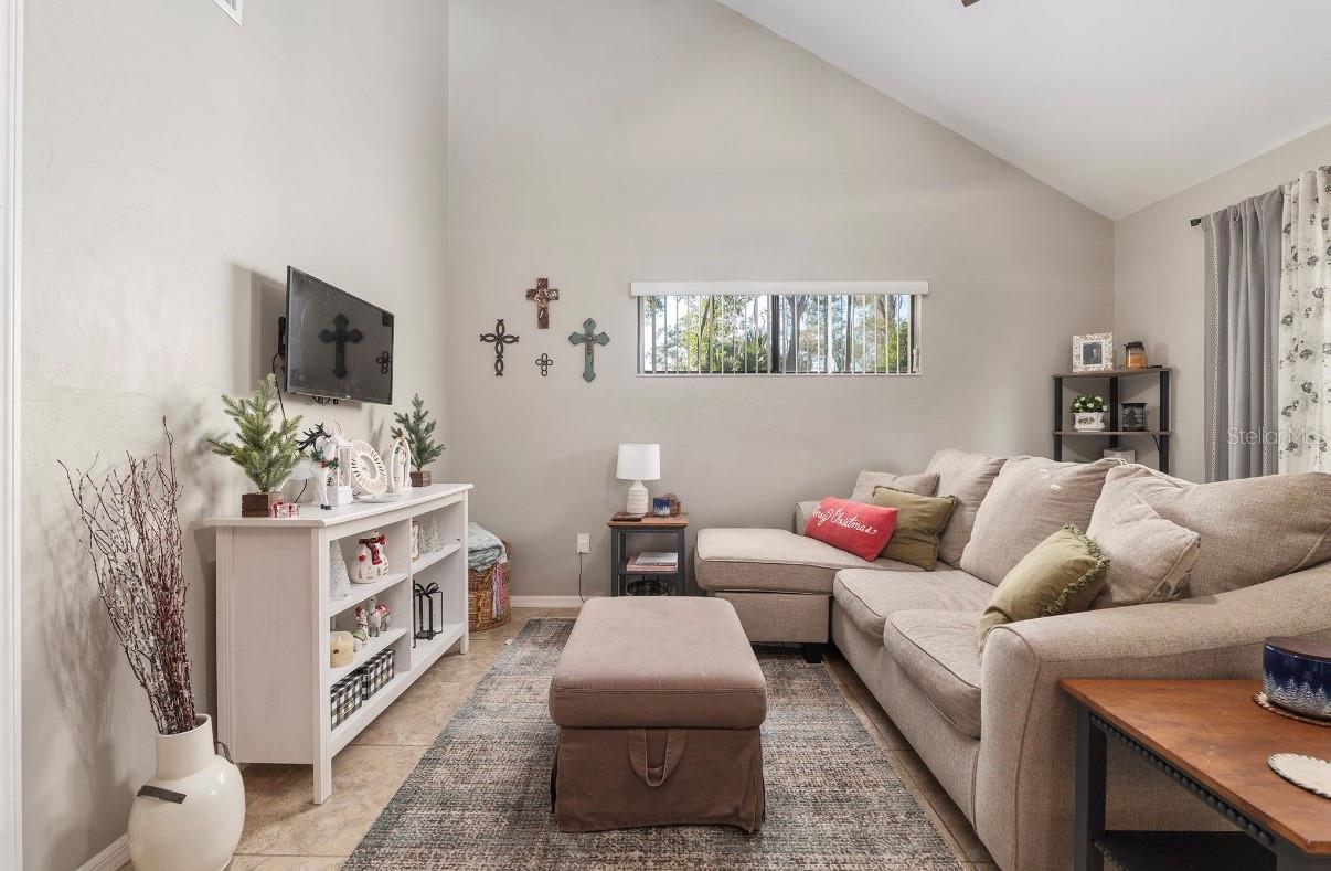 LAS PAMPAS - Residential